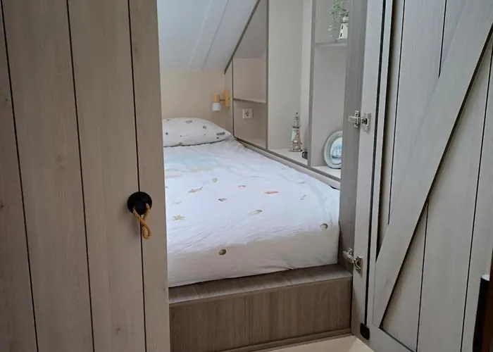 Het Rode Boothuis * Harderwijk